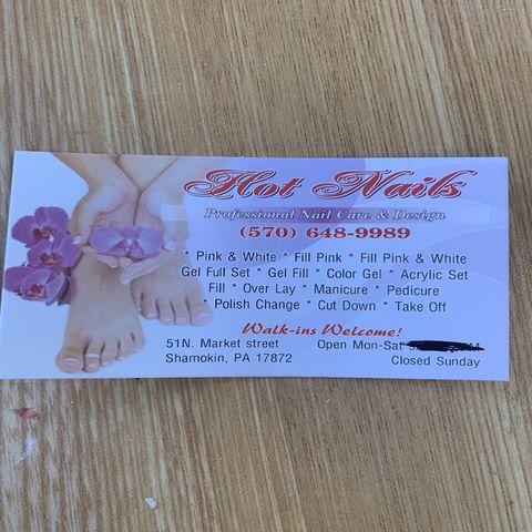Hot Nail Salon, nail salon in Shamokin, PA